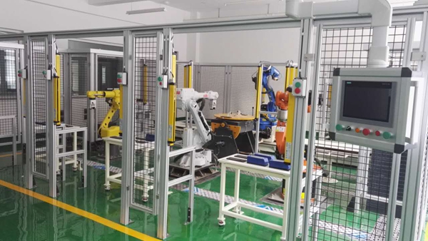 高校机器人实训平台