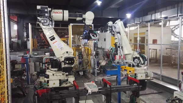 那智不二越机器人自动点焊